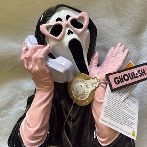 Goulish Ghostface scream LED lighted musical decor